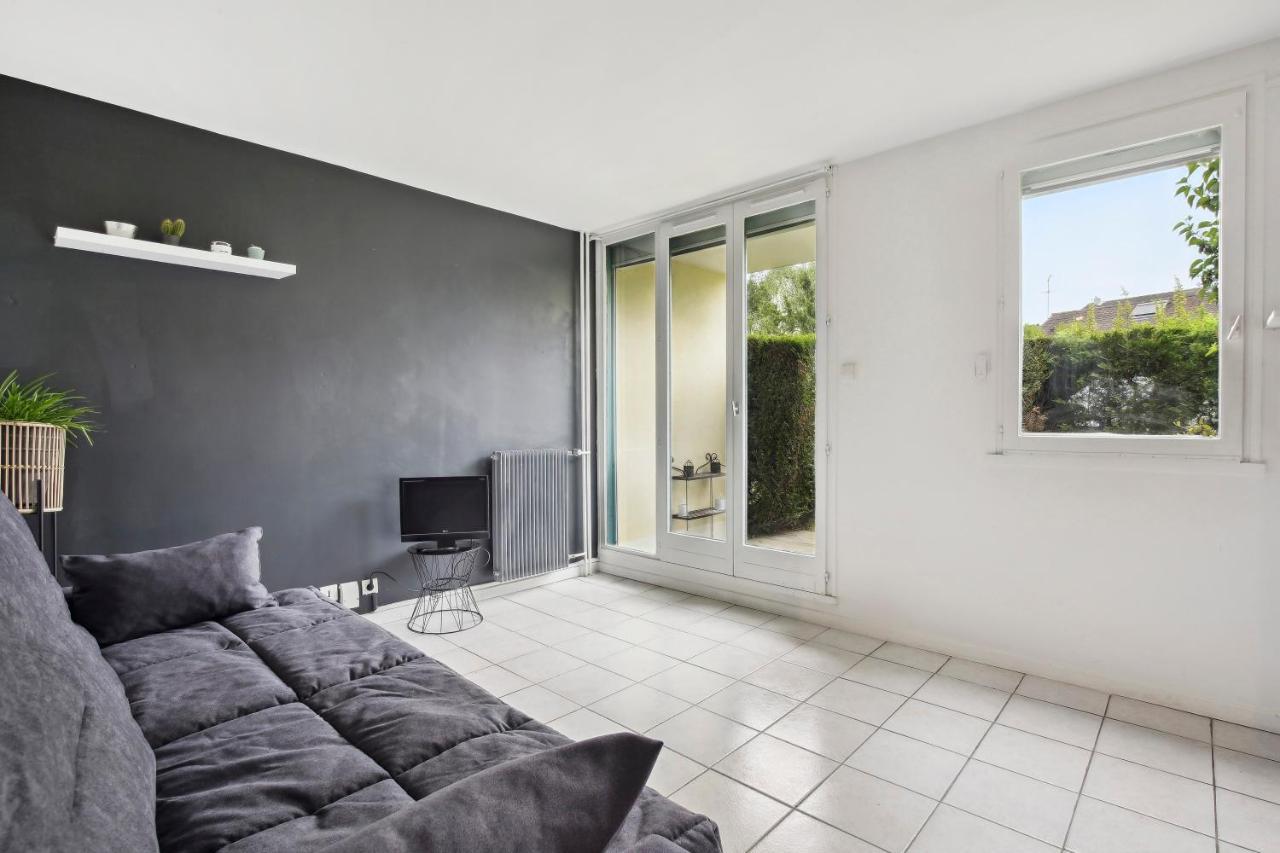 Le Glatigny- Chesnay Apartment Le Chesnay  Bagian luar foto